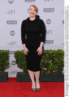 June 9, 2016 - Hollywood, CA, United States - 09 June 2016 - Hollywood. Bryce Dallas Howard. Arrivals for the American Film Institute s 44th Life Achievement Award Gala Tribute to John Williams held at Dolby Theater. Photo Credit: Hollywood United States - ZUMAa123