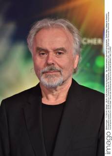 Der Kameramann Reinhold Vorschneider, Preisträger Kategorie Kamera Kinospielfilm posiert am 18.06.2016 zur Verleihung des 26. Deutschen Kamerapreis in Köln.