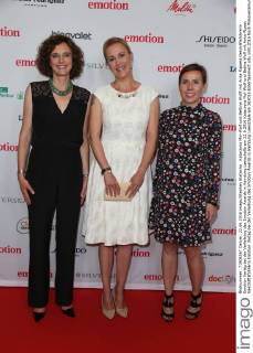 Katarzyna Mol-Wolf und Bettina Wulff mit Anke Rippest Geschäftsführerin Emotion Verlag bei der Verleihung des Emotion Awards in Hamburg Laeiszhalle am 22.6.2016