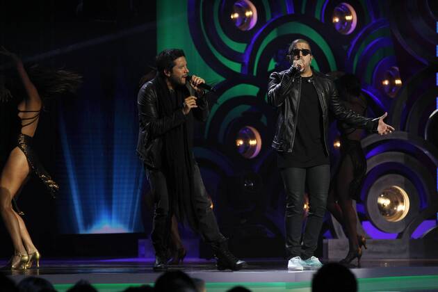 Reggaeton duet Cali y el Dandee sing during the 3rd Platino Ibero-American Film Awards in Punta del Este, Uruguay, 24 July 2016. ni PREMIOS PLATINO !ACHTUNG: NUR REDAKTIONELLE NUTZUNG!  PLA068 20160725-636050252194826381
