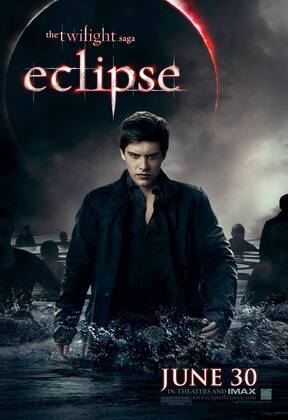 RELEASE DATE: June 30, 2010. MOVIE TITLE: The Twilight Saga: Eclipse. STUDIO: Summit Entertainment. PLOT: As a string of mysterious killings grips Seattle, Bella, whose high school graduation is fast approaching, is forced to choose between her love for vampire Edward and her friendship with werewolf Jacob. PICTURED: Movie poster. - ZUMAg90_