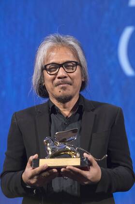 Director Lav Diaz wins Golden Lion for best film for the movie The Woman who left at the award ceremony at the 73rd Venice International Film Festival on September 10, 2016 Foto:xDaziramx xFuturexImage