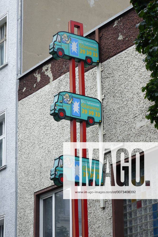 Stockfoto Friedrichshain Kreutzigerstrasse Berlin Werbu