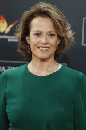 Filmfestival San Sebastian - Donostia Award Sigourney Weaver Sigourney Weaver receives the Donostia award 2016 to a lifetime achievements during the 64th San Sebastian film festival at the Kursaal in San Sebastian, Spain. CELEBRITIES : Sigourney Weaver receives the Donostia award 2016 - San Sebastian - 21 09 2016 WALTERKOVACS PANORAMIC 
