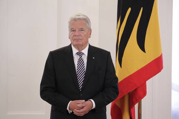 Berlin, Schloss Bellevue, Ansprache bei der Verleihung des Verdienstordens der Bundesrepublik Deutschland zum Tag der Deutschen Einheit, Foto: Bundespräsident Joachim Gauck