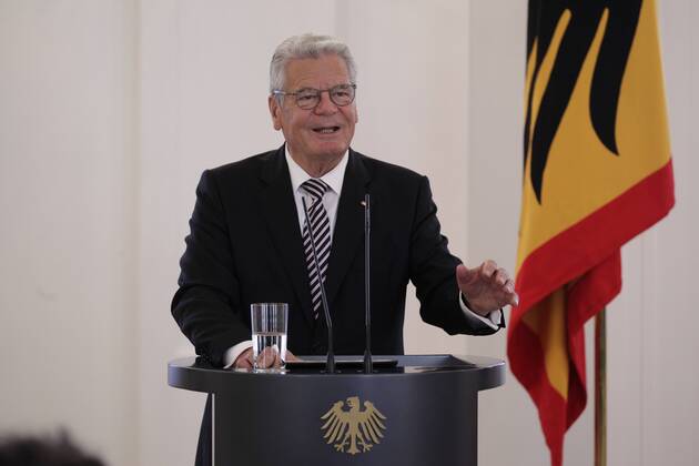 Berlin, Schloss Bellevue, Ansprache bei der Verleihung des Verdienstordens der Bundesrepublik Deutschland zum Tag der Deutschen Einheit, Foto: Bundespräsident Joachim Gauck