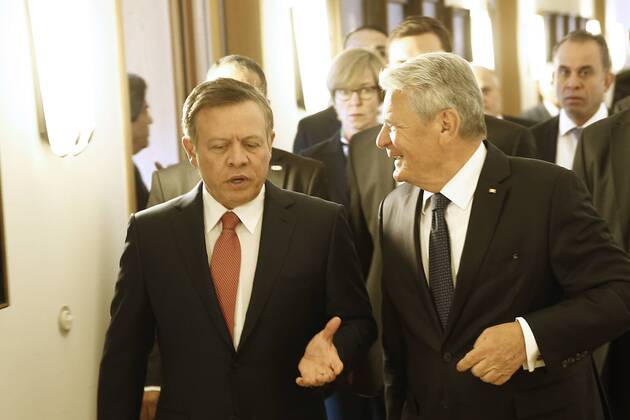 Poolfoto DEU, Deutschland, Nordrhein-Westfalen, Münster, 08.10.2016: Verleihung des Internationalen Preises des Westfälischen Friedens Abdullah II. bin al-Hussein, König des haschemitischen Königreichs von Jordanien und Joachim Gauck, Bundespräsident