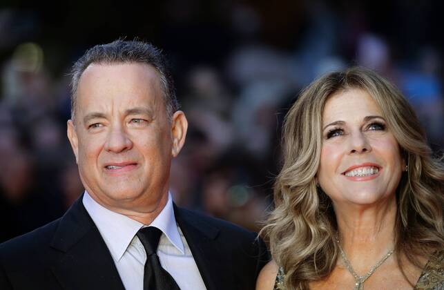 Filmfest in Rom - roter Teppich für den Preis für das Lebenswerk October 13, 2016 - Rome, Italy - American actor TOM HANKS and his wife on the red carpet at Rome Film Festival 2016 at Audiutorium in Rome. Rome Italy - ZUMAi15_