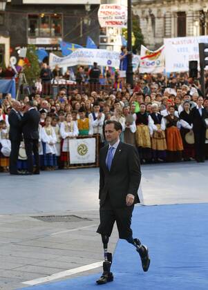 Prinzessin-von-Asturien-Preis US engineer, rock climber and biophysicist Hugh Herr, winner of the 2016 Princess of Asturias Award of Research, arrives for the 36th edition of the Princess of Asturias Awards handover ceremony at the Campoamor Theatre in Oviedo, province of Asturias, northern Spain, 21 October 2016. Princess of Asturias Awards handover ceremony !ACHTUNG: NUR REDAKTIONELLE NUTZUNG!  GRA509 20161021-636126802820459133