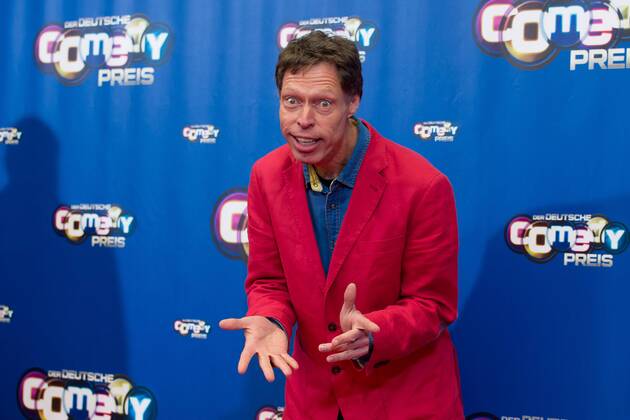 Koeln, Germany 26.10.2016, Deutscher Comedypreis 2016, Martin Schneider auf dem roten Teppich ( DeFodi001