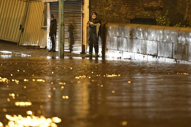 . 21 11 2016. Manchester, United Kingdom. Manchester Floods. xAnthonyxDevlinx xi-Imagesx IIM-13855-0017