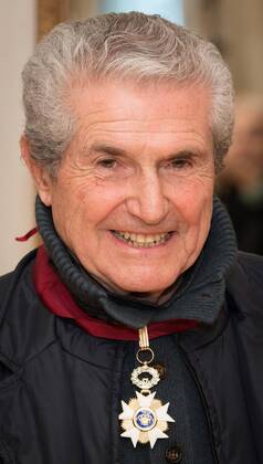 Claude Lelouch erhält Auszeichnung Orden der Krone in Brüssel Director Claude Lelouch pictured during a ceremony to award the Commander in the Order of the Crown medal to French film director, writer, cinematographer, actor and producer Claude Lelouch, on Friday 25 November 2016 in Brussels.  BENOITxDOPPAGNE 04983296