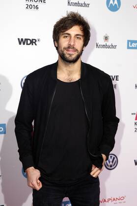 Max Giesinger bei der 17. Verleihung der1Live Krone 2016 in der Jahrhunderthalle. Bochum, 01.12.2016 Foto:xC.xHardtx xFuturexImage