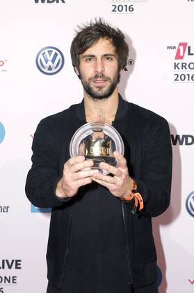 Max Giesinger bei der 17. Verleihung der1Live Krone 2016 in der Jahrhunderthalle. Bochum, 01.12.2016 Foto:xC.xHardtx xFuturexImage