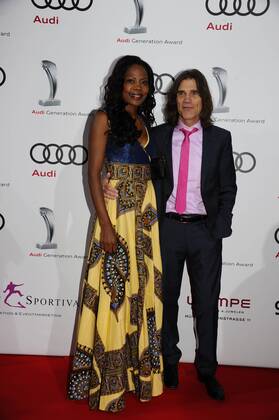 Frank Wörndl mit Freundin Pauline Sonnleitner 10 Jahre Audi Generation Award Preis, Auszeichnung Hotel Bayerischer Hof München 07. Dezember 2016