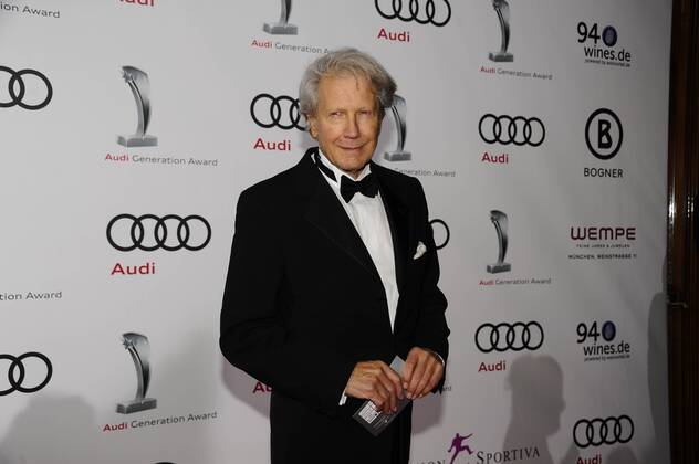 Bernd Herzsprung 10 Jahre Audi Generation Award Preis, Auszeichnung Hotel Bayerischer Hof München 07. Dezember 2016