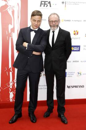 Tom Wlaschiha und Liam Cunningham bei der Verleihung vom 29. Europäischen Filmpreis 2016 29th European Film Awards 2016 im Nationalen Forum für Musik. Breslau, 10.12.2016 Foto:xS.xGabschx xFuturexImage