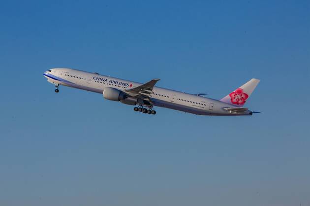 USA, United States of America, California, Los Angeles, 21.10.2016: Los Angeles International Airport, China Airlines Boeing 777-36N(ER), Registration: B18055