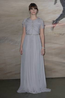 . 13 12 2016. London, United Kingdom. Felicity Jones ROGUE ONE: A STAR WARS STORY launch event at The Tate Modern, London, UK. xBenxStevensx xi-Imagesx IIM-14021-0002