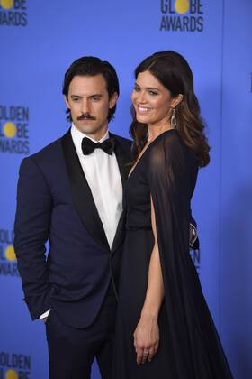 January 8, 2017 - Los Angeles, California, U.S. - MANDY MOORE AND MILO VENTIMIGLIA from THIS IS US backstage at the 74th Annual Golden Globe Awards, at The Beverly Hilton in Beverly Hills. Los Angeles U.S. - ZUMAz03_ 20170108_zbp_z03_414