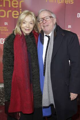 Klaus Doldinger mit Ehefrau Inge bei der Verleihung des 38. Bayerischen Filmpreises 2016 im Prinzregententheater. München, 20.01.2017 Foto:xS.xGabschx xFuturexImage