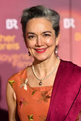 Irina WANKA (Schauspielerin), Einzelbild, angeschnittenes Einzelmotiv, Portraet,Portrait,Porträt. Bayerischer Filmpreis 2017-Red Carpet,Roter Teppich,am 20.01.2017 im Prinzregententheater in Muenchen.