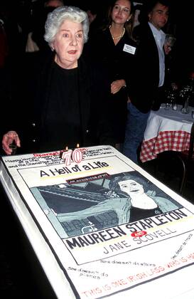 OSCARS. Beste Nebendarstellerin. Preisträgerinnen 1981-1990 Dec. 28, 2005 - New York, New York, U.S. - MAUREEN STAPLETON. - MAUREENSTAPLETONRETRO.1980 S - ZUMAbu2_ 20051228_gaf_bu2_007 Copyright: xJudiexBursteinx