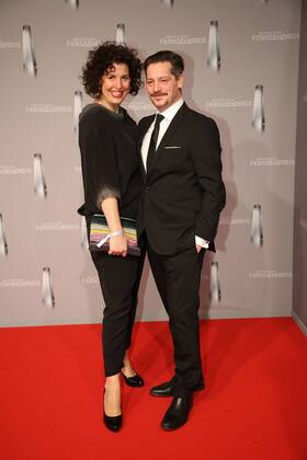 Elena Uhlig und Fritz Karl bei der Verleihung Deutscher Fernsehpreis am 02.02.17 in Düsseldorf Deutscher Fernsehpreis Verleihung 2017 in Duesseldorf 