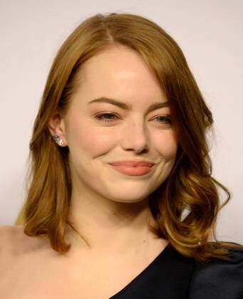 Actress Emma Stone attends the 89th annual Academy Awards Oscar nominees luncheon at the Beverly Hilton Hotel in Beverly Hills, California on February 6, 2017.  LAP20170206032 JIMxRUYMEN