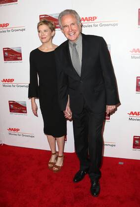 February 6, 2017 - Beverly Hills, CA, United States - 06 February 2017 - Beverly Hills, California - Annette Bening, Warren Beatty. AARP 16th Annual Movies For Grownups Awards held at the Beverly Wilshire Four Seasons Hotel. Photo Credit: AdMedia Beverly Hills United States - ZUMAa123 20170206_zaa_a123_574 Copyright: xF.xSadoux