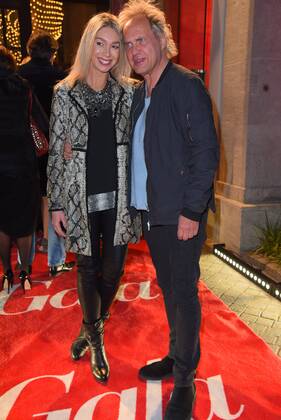 Uwe Ochsenknecht mit Freundin Kirsten Kiki Viebrock Berlinale Opening Night by Gala und UFA im Hotel Das Stue in Berlin am 09.02.2017