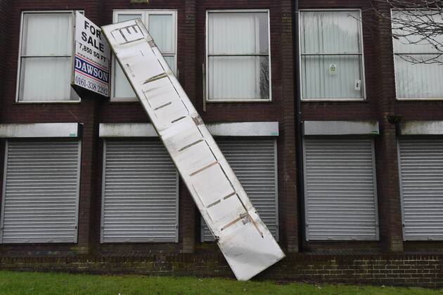 . 12 02 2017. Manchester, United Kingdom. Manchester Storms General view of a large sign hanging from a building following heavy winds in Stalybridge, Greater Manchester . xAnthonyxDevlinx xi-Imagesx IIM-14372-0002