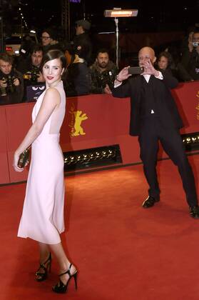Aylin Tezel and Oliver Hirschbiegel attending the closing night at the 67th Berlin International Film Festival Berlinale 2017 at Berlinale Palast on February 18, 2017 in Berlin, Germany. Foto:xC.xNiehausx xFuturexImage