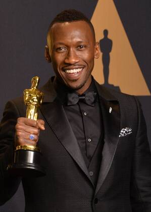 Actor Mahershala Ali, winner of the award for Actor in a Supporting Role for Moonlight , appears backstage during the 89th annual Academy Awards at Loews Hollywood Hotel in the Hollywood section of Los Angeles on February 26, 2017.  LAP20170226957 JIMxRUYMEN