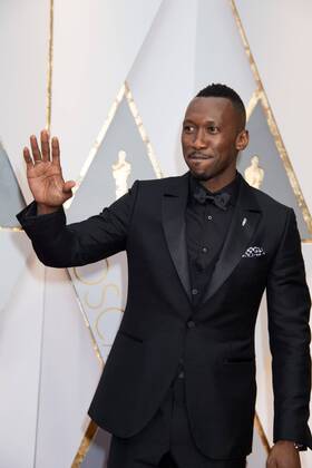 Feb 26, 2017 - Hollywood, California, U.S - Oscar®-nominee MAHERSHALA ALI arrives at The 89th Oscars® at the Dolby® Theatre in Hollywood, CA on Sunday, February 26, 2017. Hollywood U.S - ZUMAz03_ 20170226_sho_z03_492 Copyright: xMikexBakerx