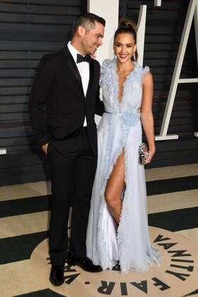 February 26, 2017 - Beverly Hills, CA, United States - 26 February 2017 - Beverly Hills, California - Cash Warren, Jessica Alba. 2017 Vanity Fair Oscar Party held at the Wallis Annenberg Center. Photo Credit: AdMedia Beverly Hills United States - ZUMAa123 20170226_zaa_a123_934 Copyright: xByronxPurvisx