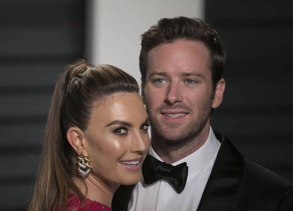 February 27, 2017 - Beverly Hills, California, U.S - Armie Hammer & Elizabeth Chambers on the red carpet at the 2017 Vanity Fair Oscar Party held at the Wallis Annenberg Center in Beverly Hills, California, Sunday February 26, 2017. JAVIER ROJAS PI Beverly Hills U.S. - ZUMAp124 20170227_zaa_p124_144 Copyright: xPrensaxInternacionalx