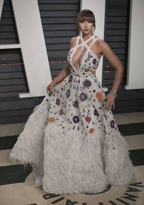 February 27, 2017 - Beverly Hills, California, U.S - Jackie Cruz on the red carpet at the 2017 Vanity Fair Oscar Party held at the Wallis Annenberg Center in Beverly Hills, California, Sunday February 26, 2017. JAVIER ROJAS PI Beverly Hills U.S. - ZUMAp124 20170227_zaa_p124_154 Copyright: xPrensaxInternacionalx