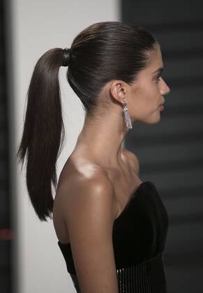 February 27, 2017 - Beverly Hills, California, U.S - Sara Sampaio on the red carpet at the 2017 Vanity Fair Oscar Party held at the Wallis Annenberg Center in Beverly Hills, California, Sunday February 26, 2017. JAVIER ROJAS PI Beverly Hills U.S. - ZUMAp124 20170227_zaa_p124_164 Copyright: xPrensaxInternacionalx