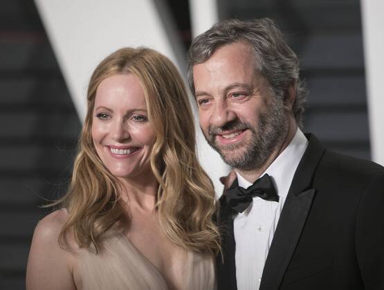 February 27, 2017 - Beverly Hills, California, U.S - Leslie Mann and Judd Apatow on the red carpet at the 2017 Vanity Fair Oscar Party held at the Wallis Annenberg Center in Beverly Hills, California, Sunday February 26, 2017. Beverly Hills U.S. - ZUMAp124 20170227_zaa_p124_189 Copyright: xJavierxRojasx