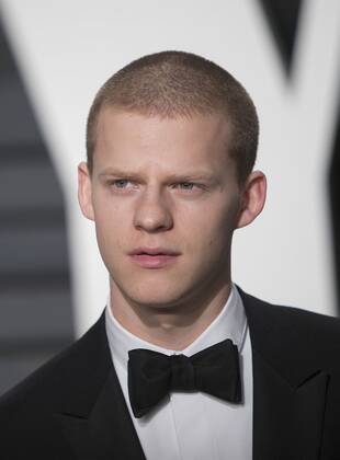 February 27, 2017 - Beverly Hills, California, U.S - Lucas Hedges on the red carpet at the 2017 Vanity Fair Oscar Party held at the Wallis Annenberg Center in Beverly Hills, California, Sunday February 26, 2017. Beverly Hills U.S. - ZUMAp124 20170227_zaa_p124_169 Copyright: xJavierxRojasx