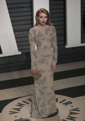February 26, 2017 - Beverly Hills, California, U.S - Emma Roberts on the red carpet at the 2017 Vanity Fair Oscar Party held at the Wallis Annenberg Center in Beverly Hills, California, Sunday February 26, 2017. Beverly Hills U.S. - ZUMAp124 20170226_zaa_p124_826 Copyright: xJavierxRojasx