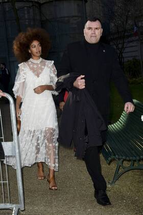 Solange Knowles - soeur de Beyonce CELEBRITES : Ankunft - Defile Chloe - Paris - 02 03 2017 JBAutissier Panoramic 