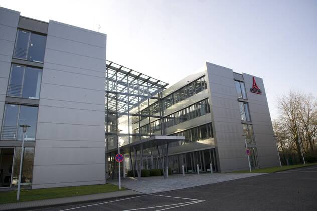 Konzernzentrale der Deutz AG in Koeln Porz-Eil, Aussenansicht, Architektur, Bilanzpressekonferenz der Deutz AG in Koeln, 16.03.2017