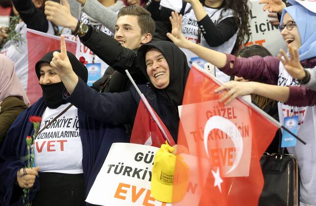 Turkish President Recep Tayyip Erdogan meets with the members of Chamber of Merchants and Craftsmen at Bagcilar city of Istanbul, 19th of March, 2017. 15651942