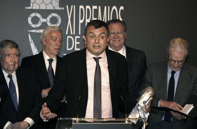 Spanish dramatists Ernesto Caballero receives the Valle-Inclan award for directing El laberinto magico (The magic labryinth) at the Royal Theater in Madrid, Spain, 27 March 2017. Caballero was granted the award after the voting, overcoming Israel Elejalde. 11TH VALLE-INCLAN THEATER AWARDS !ACHTUNG: NUR REDAKTIONELLE NUTZUNG!  Copyright: xJavierxLópezx MAD001 20170328-636262576451176155