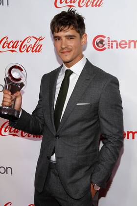 Brenton Thwaites receipient of the Breakthrough Performer of the Year award arrives for the CinemaCon 2017 Big Screen Achievement Awards at Caesars Palace, Las Vegas, Nevada on March 30, 2017.  LAV2017033017 JAMESxATOA