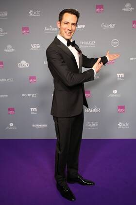 Alexander Mazza bei der Verleihung vom Gloria - Deutscher Kosmetikpreis am 31.03.2017 in Düsseldorf Gloria - Deutscher Kosmetikpreis 2017 in Duesseldorf 