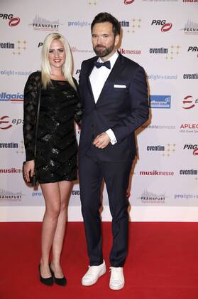Sarah Knappik und Ingo Nommsen bei der 12. Verleihung des PRG Live Entertainment Award in der Festhalle Frankfurt. Frankfurt am Main, 03.04.2017 Foto:xS.xGabschx xFuturexImage