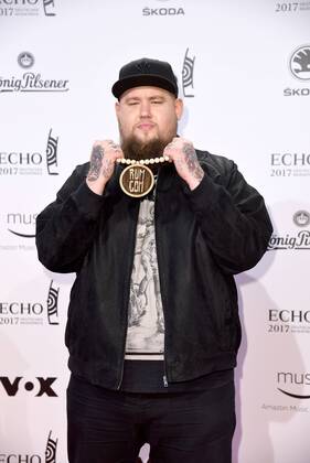 Rag n Bone Man, Rory Graham Roter Teppich zur Echo Verleihung 2017 in der Messe Berlin am 06.04.2017